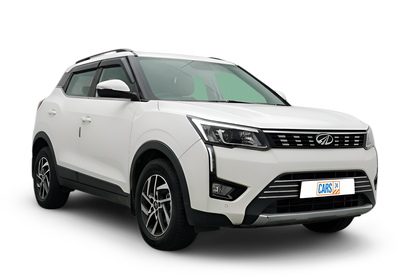Mahindra XUV300-img